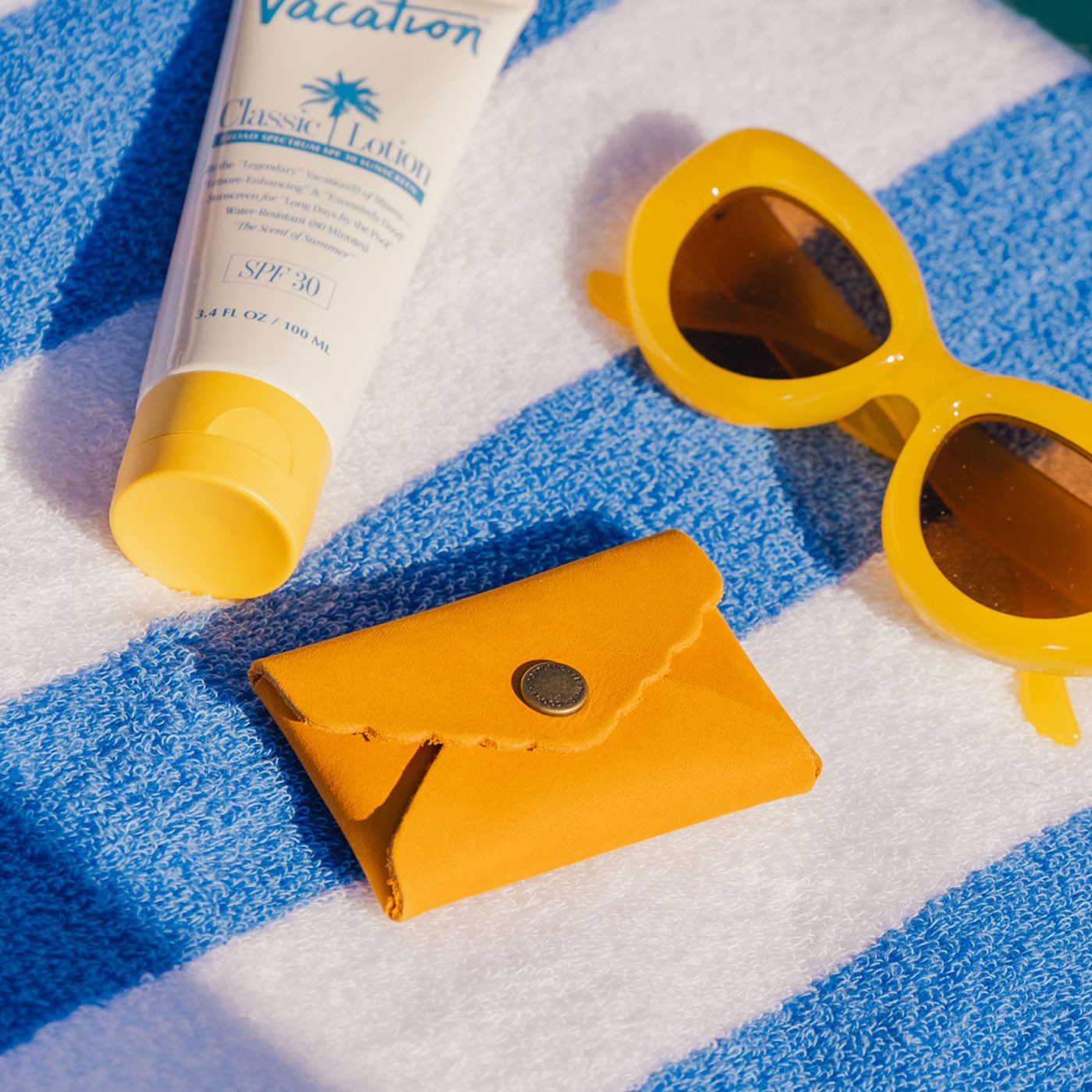 Almost Perfect' Mini Daisy Wallet