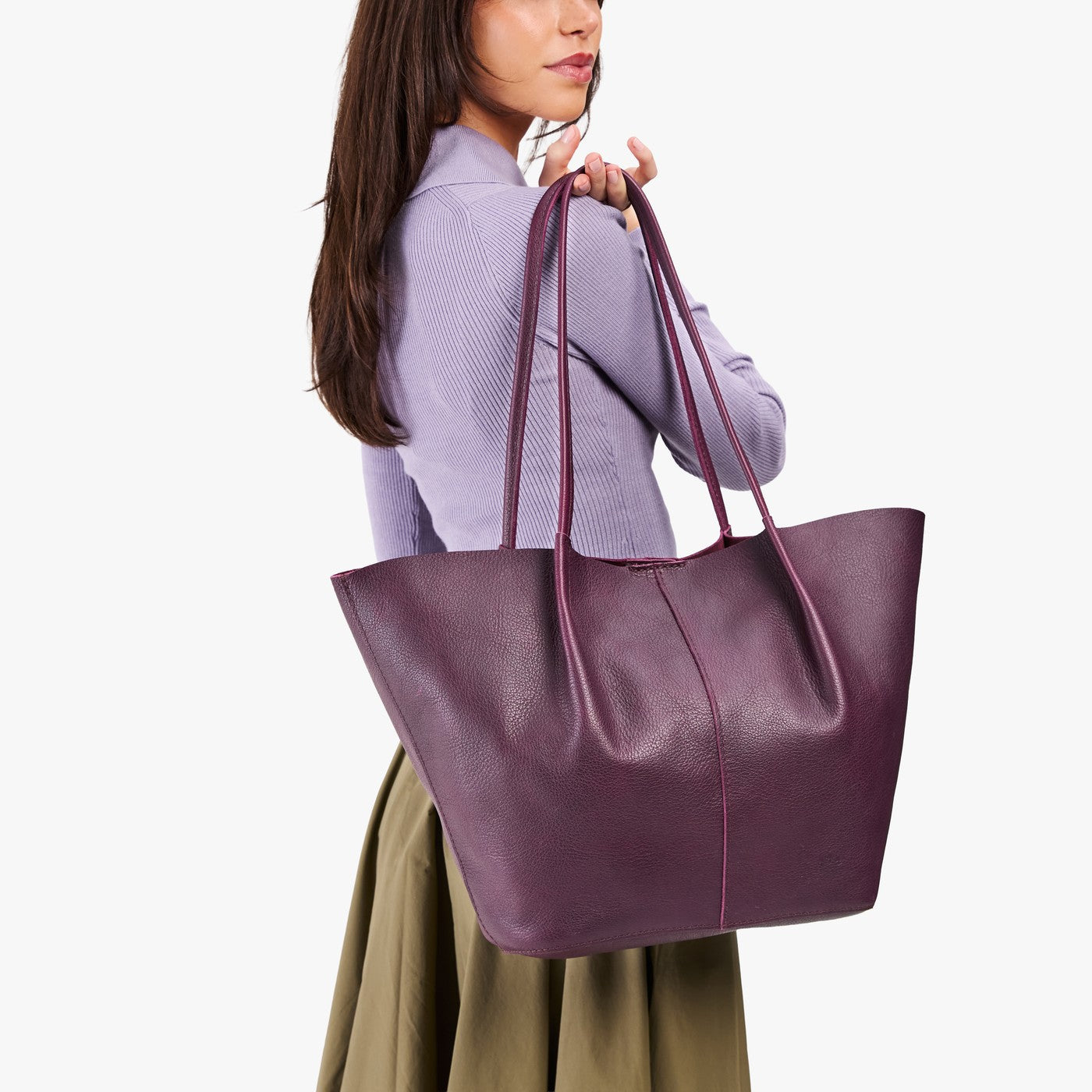 Almost Perfect' Devan Bucket Tote