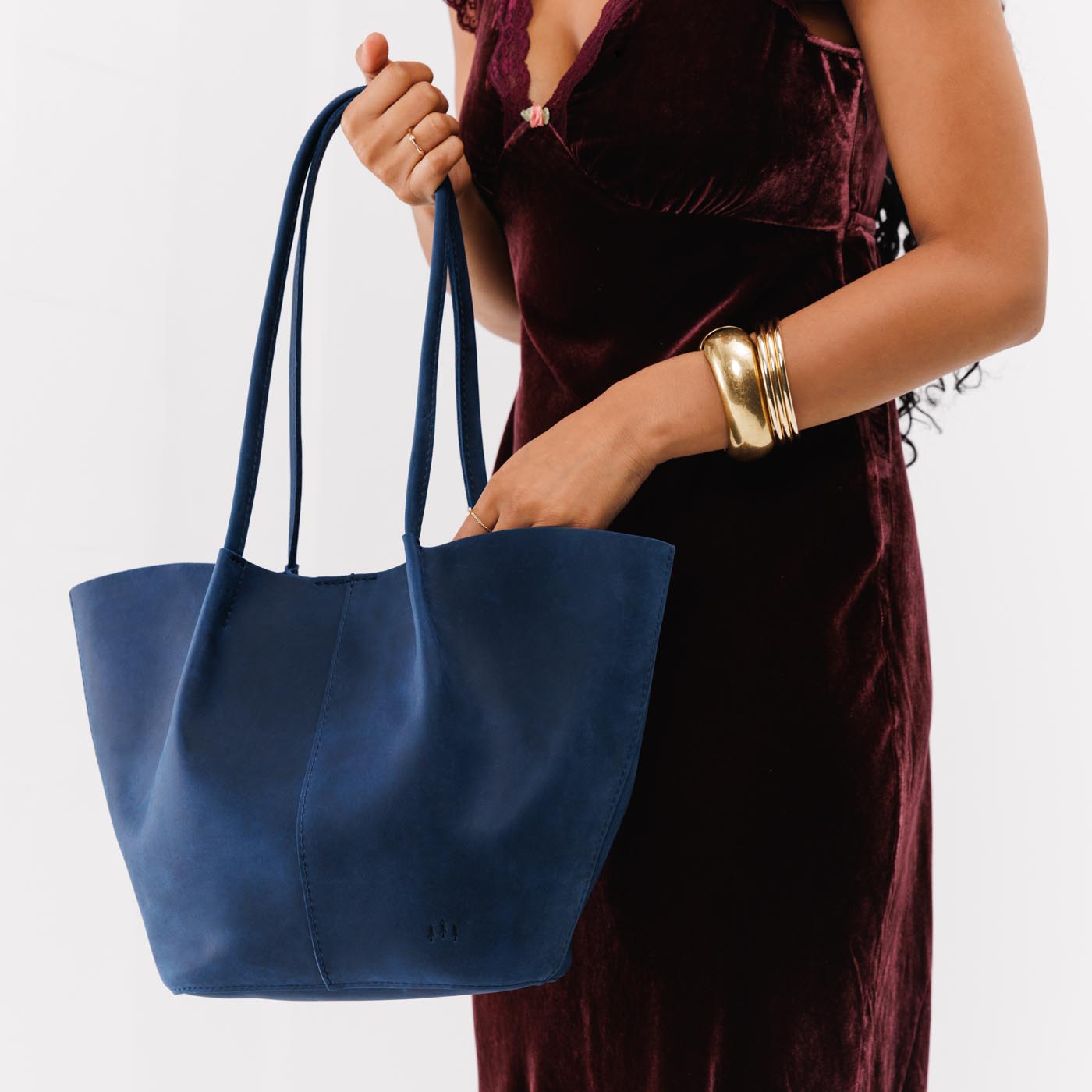 Almost Perfect' Devan Bucket Tote