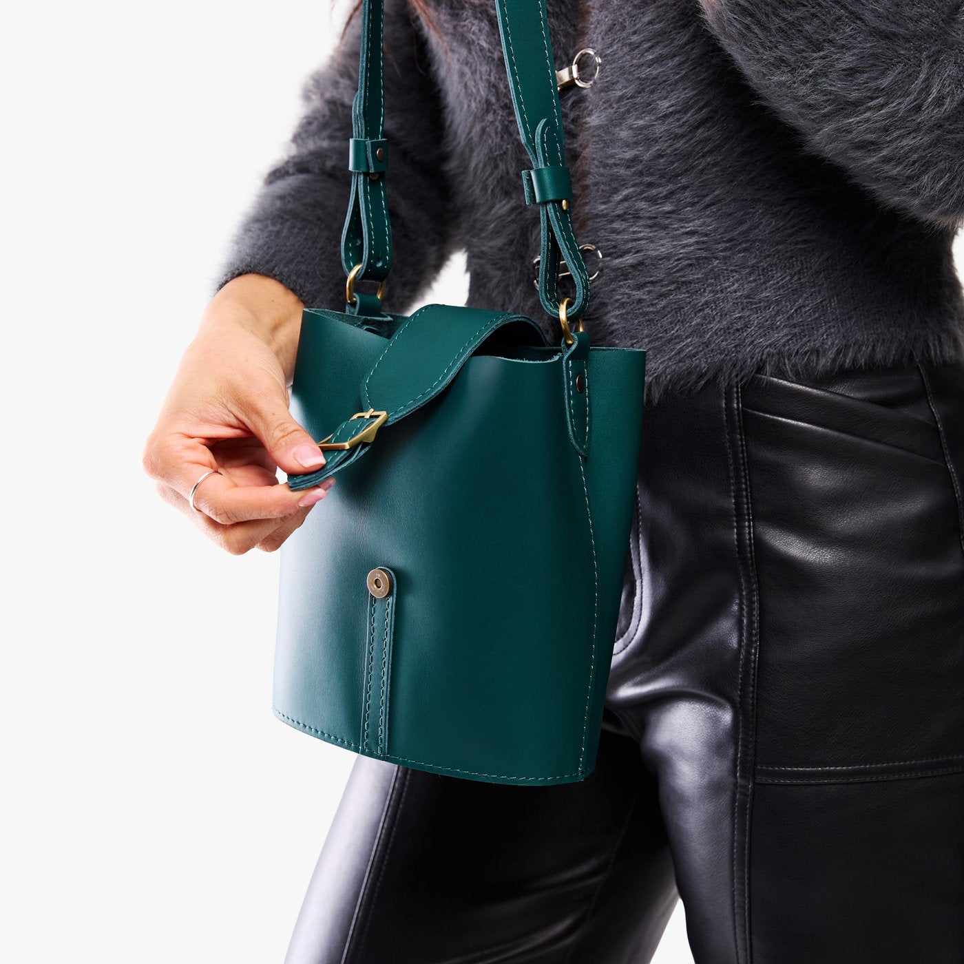 Almost Perfect' Polly Bucket Bag